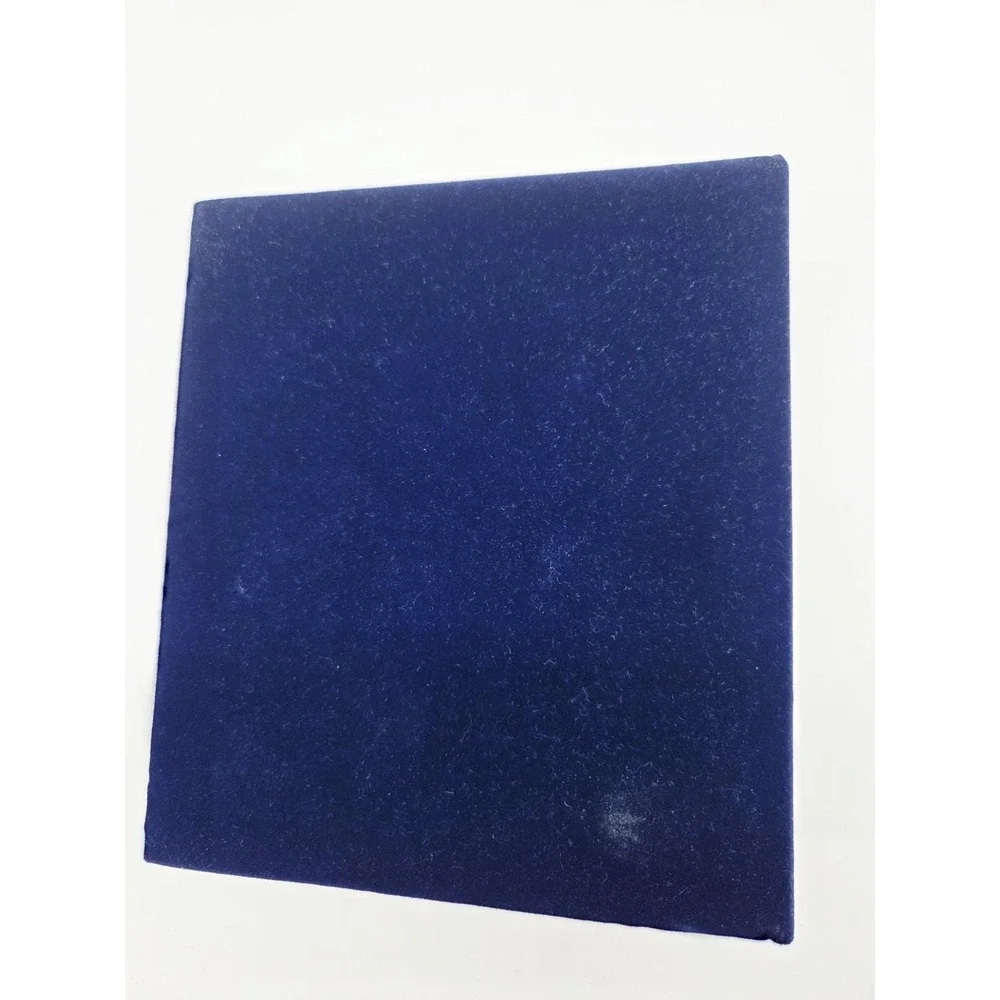 VNTG Photo Album Book Floral Art Navy‎ Blue Velvet 50 photo Slots HardCover NEW
